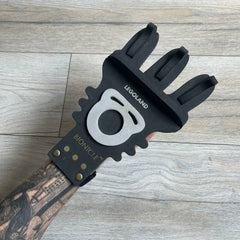 Bionicle 2000's Onua Foam Claw
