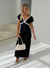 Barbarita Lace Maxi Dress Black