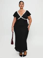 Barbarita Lace Maxi Dress Black Curve