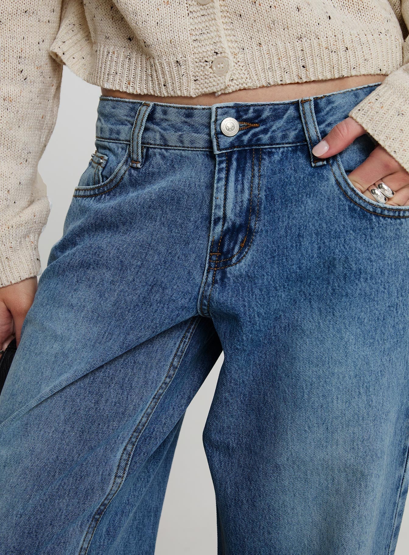 Sabryna Low Rise Straight Leg Jeans Blue