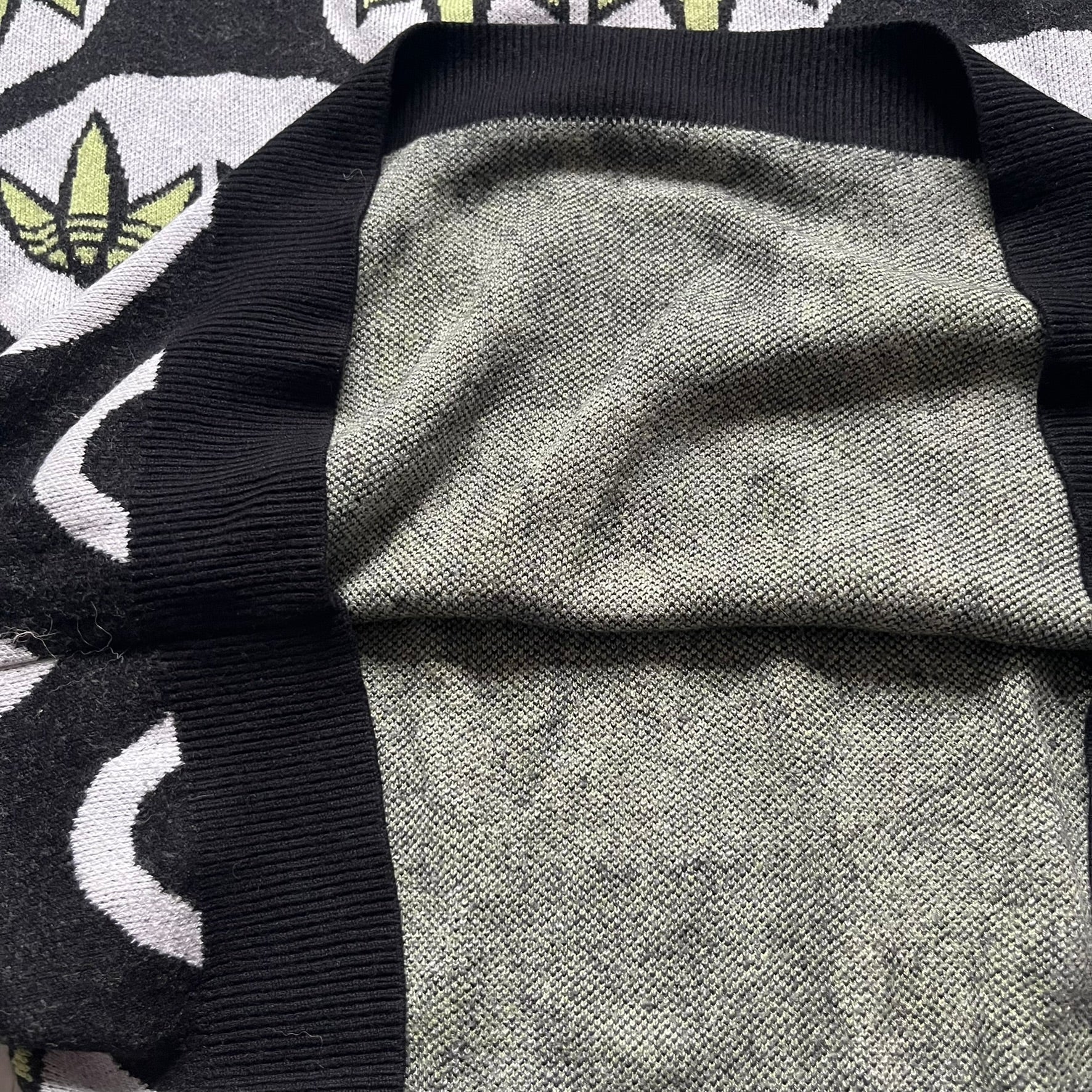 Adidas Jeremy Scott Alien Face 2012 Sweater