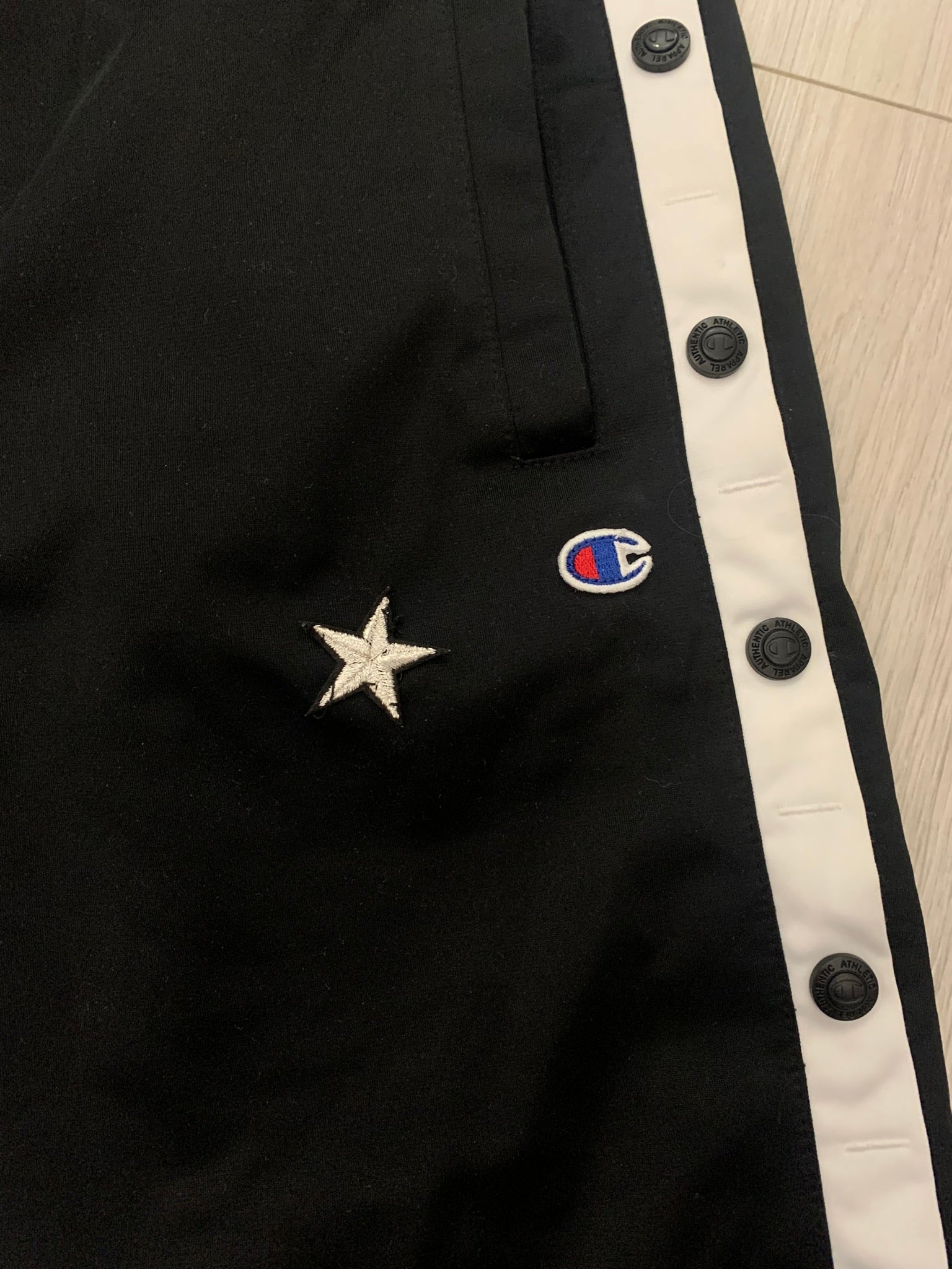 champion button shorts