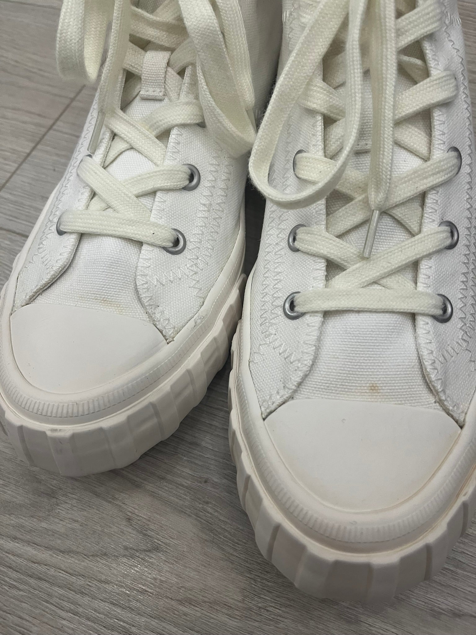 misbhv army sneaker