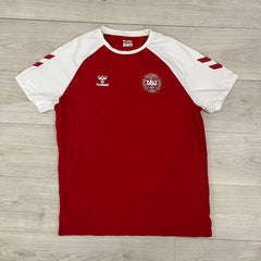 hummel denmark tee