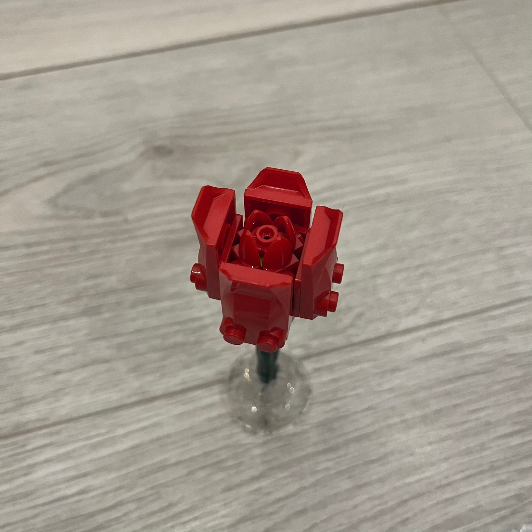lego rose m&t