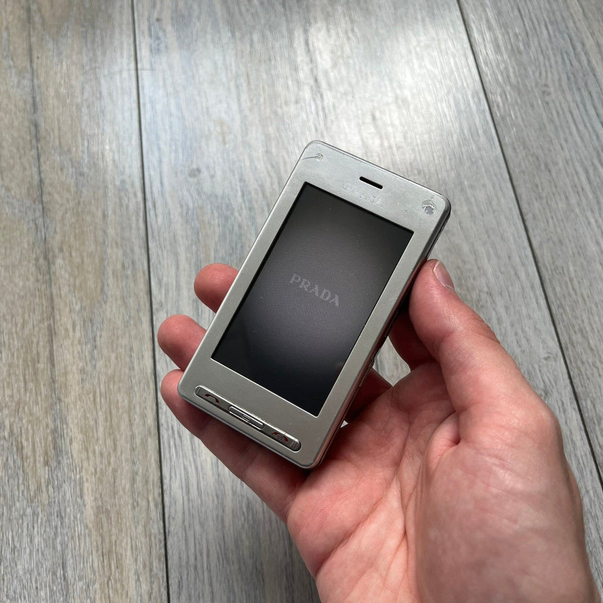 LG Prada Silver KE850 Phone