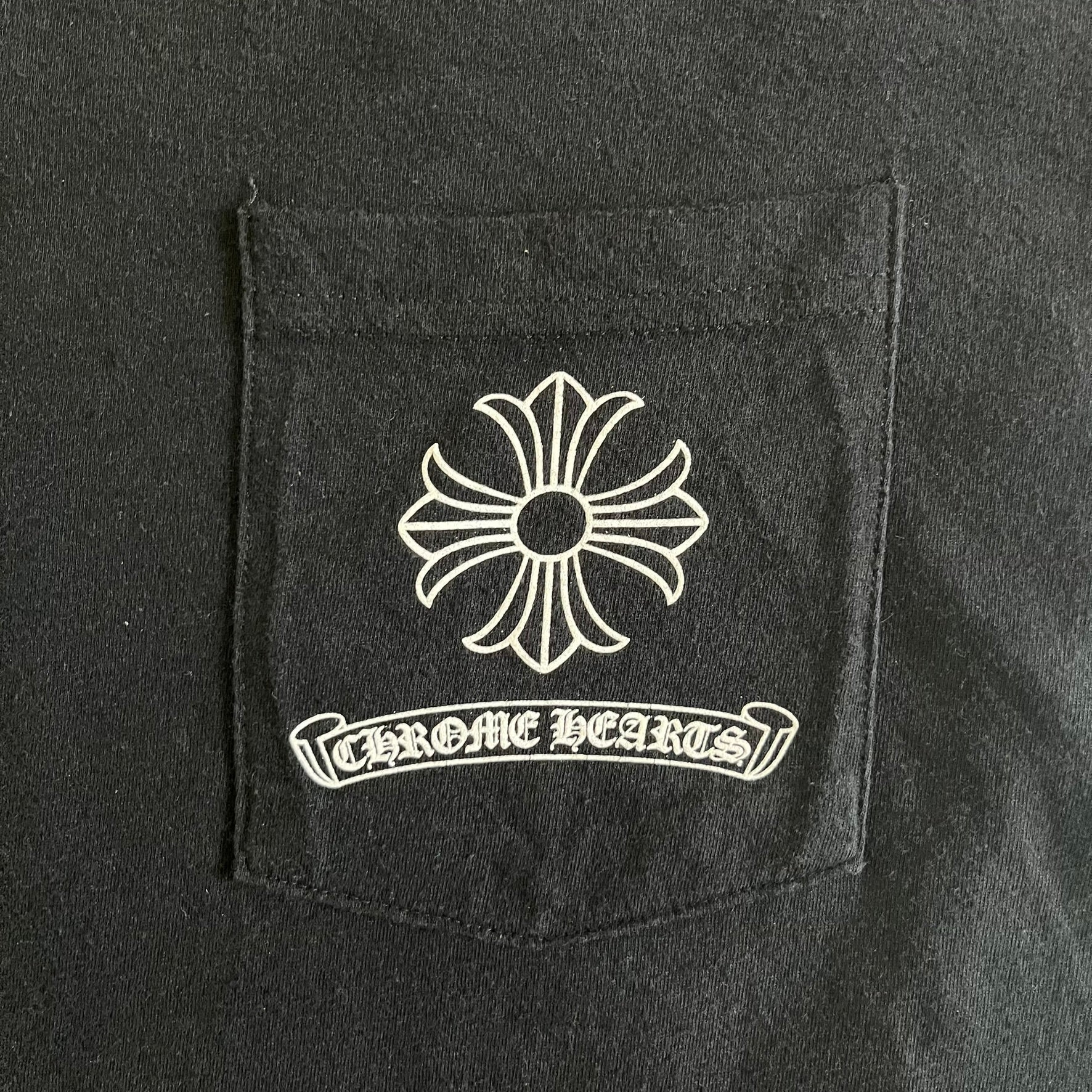 chrome hearts usa flag dagger tee